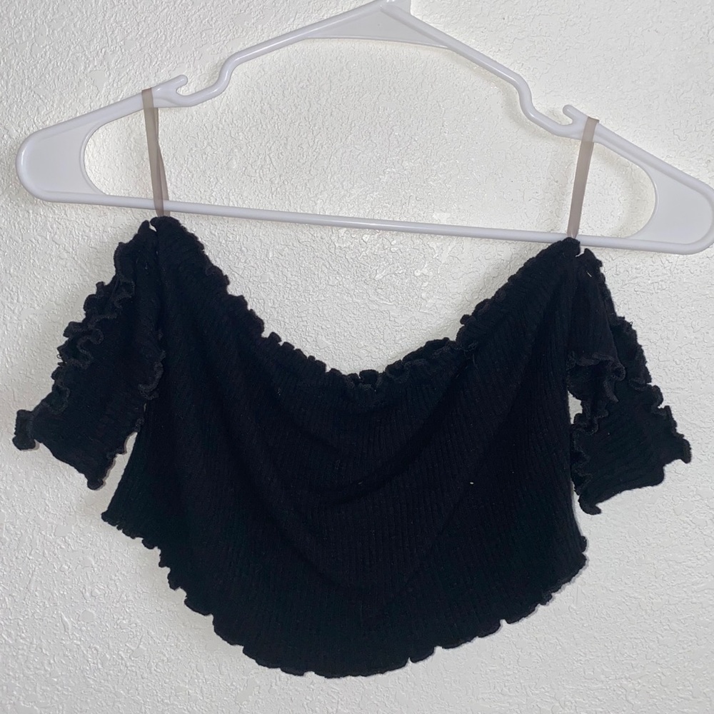 Bundle 2 tops!